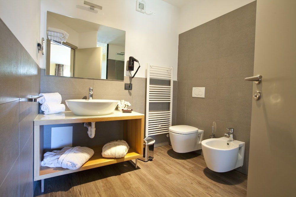 غرفة سوبيريور بسرير مزدوج، Harmony Suite Hotel 3/3
