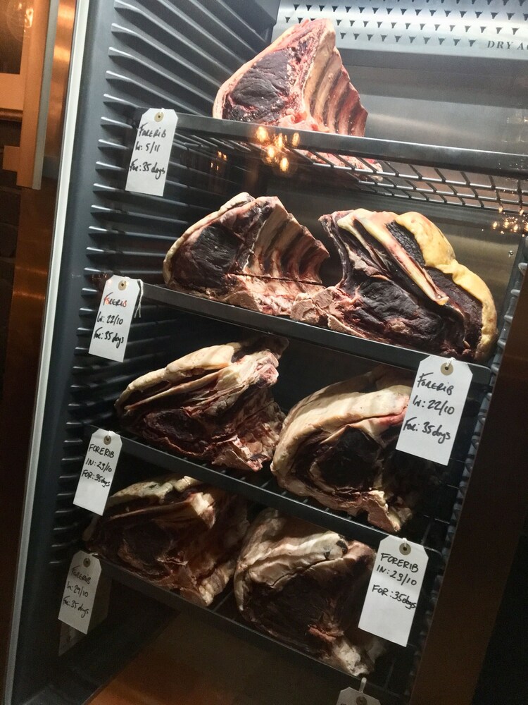 The Porterhouse Grill & Rooms 23/50