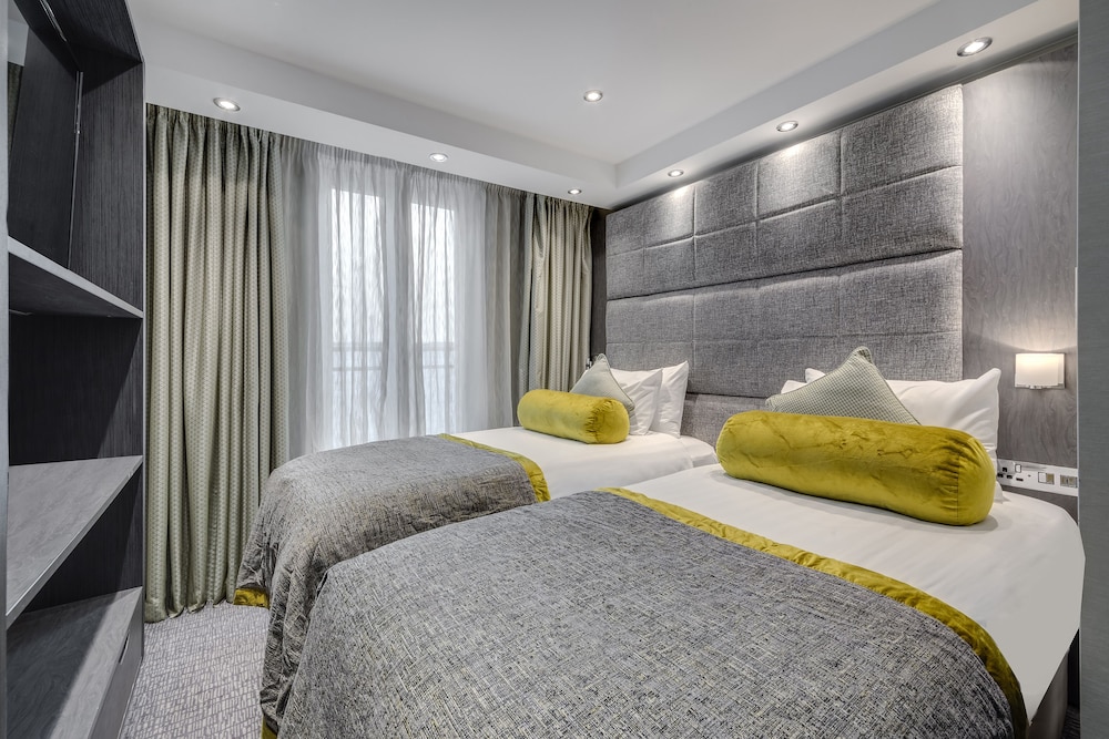 SUPERIOR, TWIN BEDS