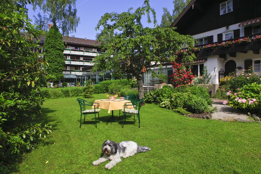 Garden Hotel Reinhart 39/42