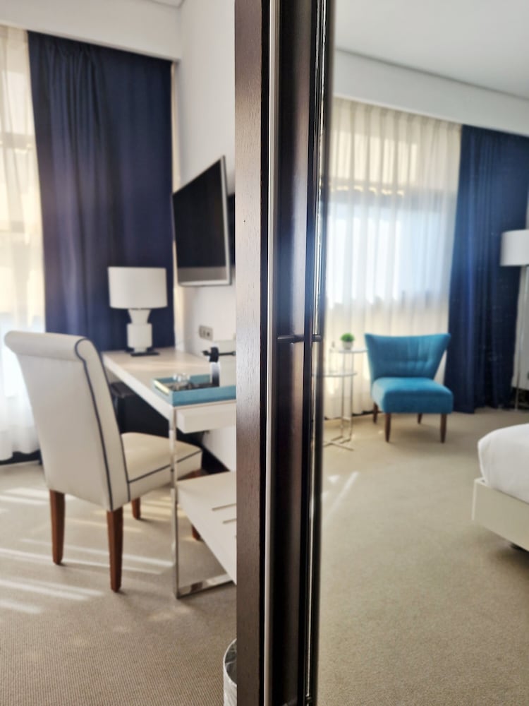 Nuevo Boston Hotel 45/47