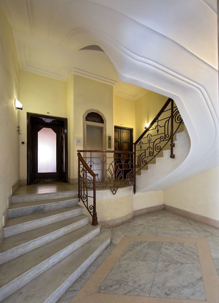 50 SUITE B&B 20/39