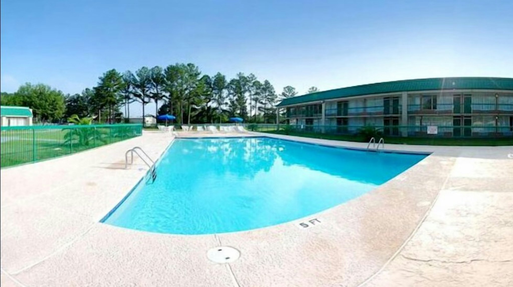 Travelers Inn Douglas By OYO US-441 37/37