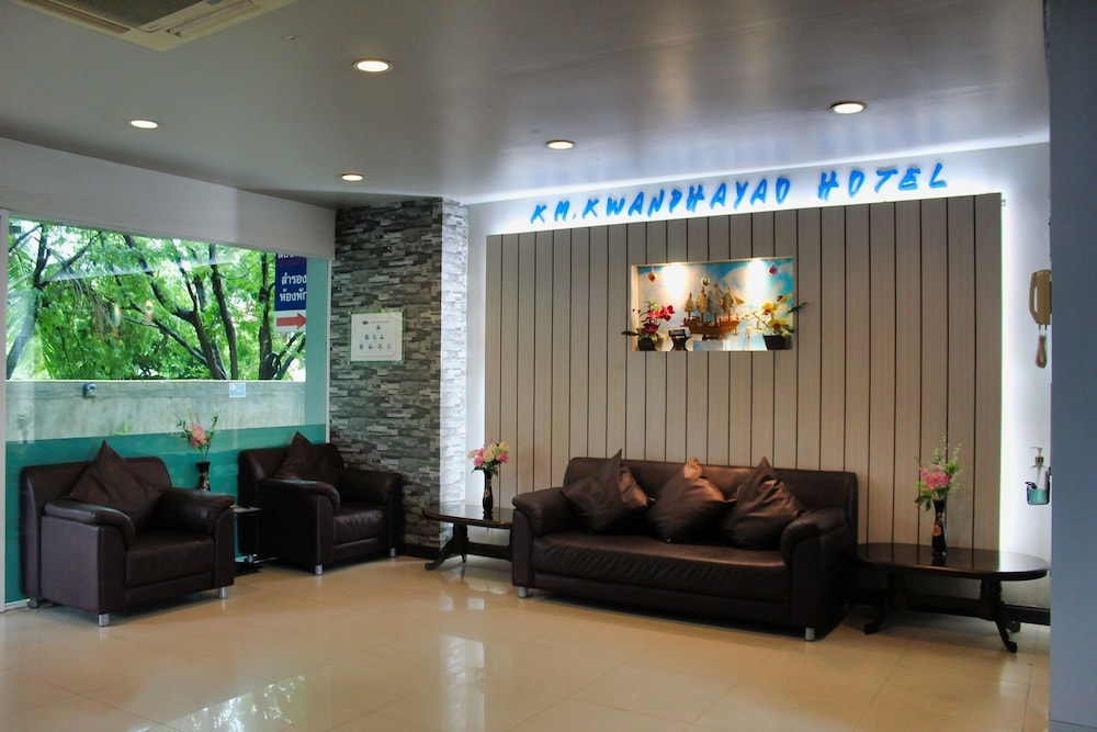 Km Kwanphayao Hotel 25/50