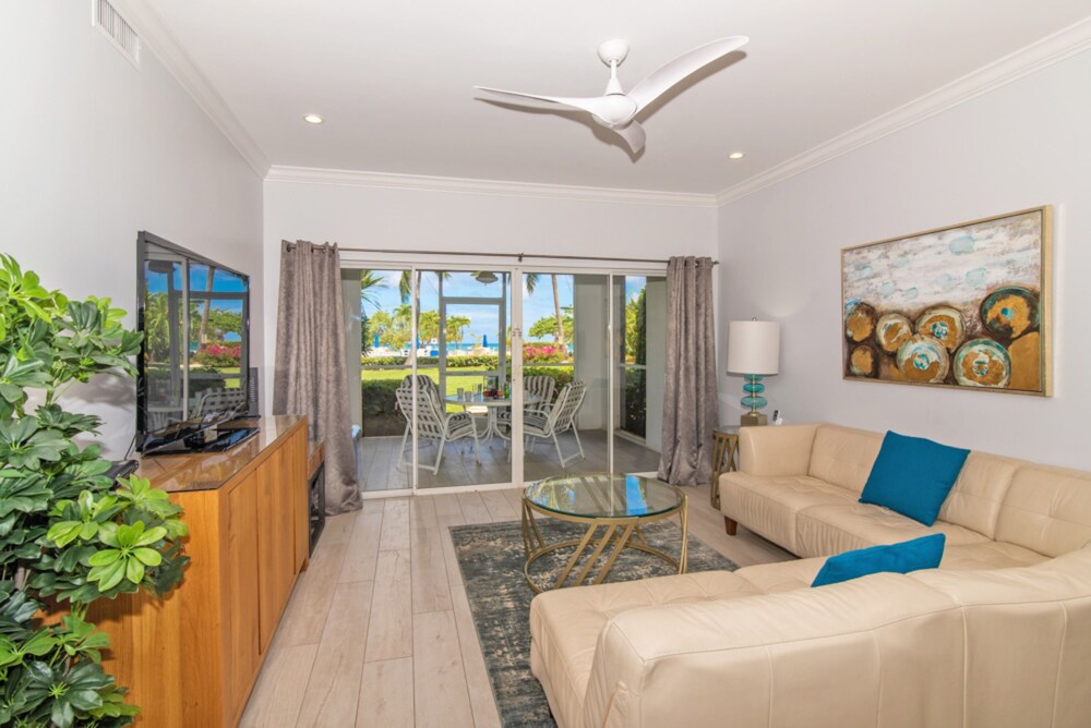 Grandview Condominiums 47/79