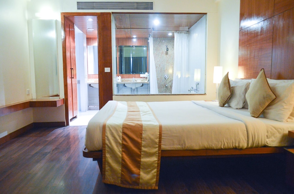 Lagoona Resort 24/78