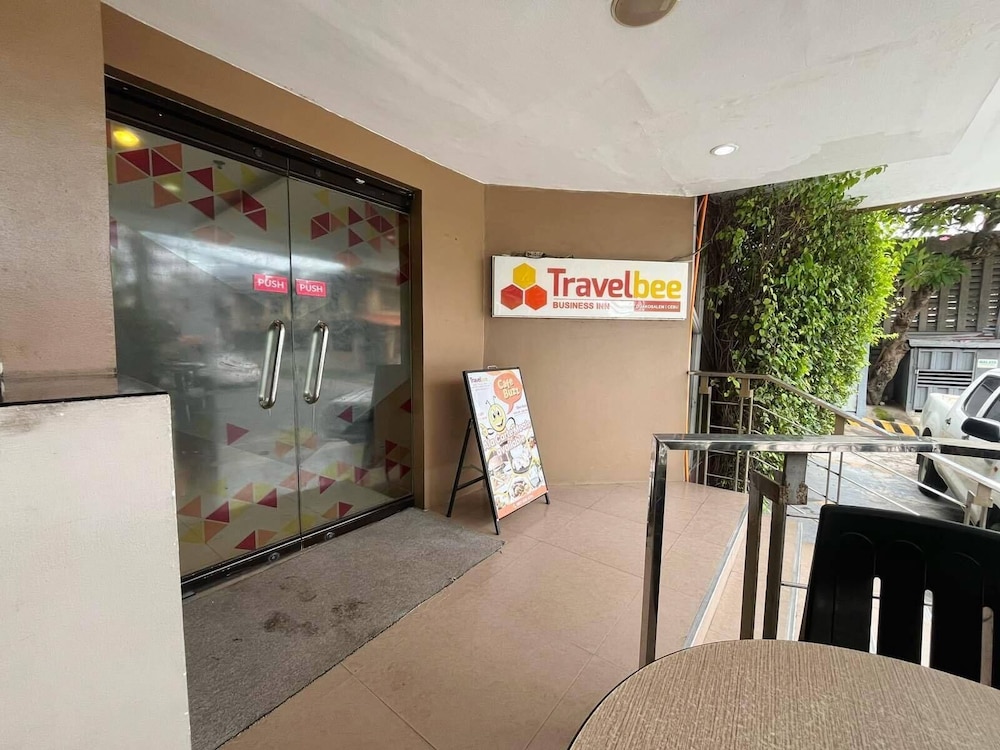 Travelbee Business Inn 14/49
