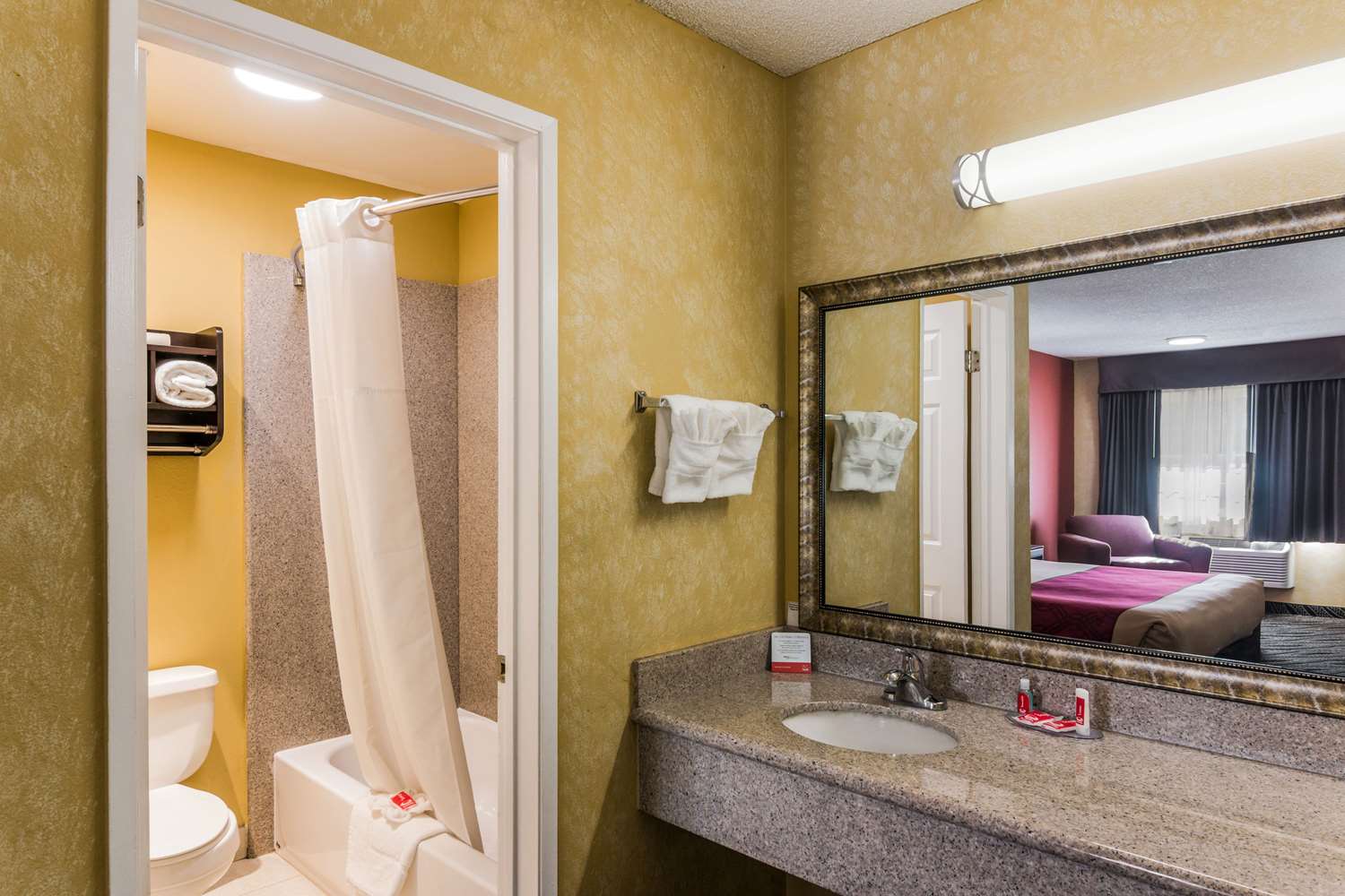 Econo Lodge Hesperia - Victorville I-15 42/43