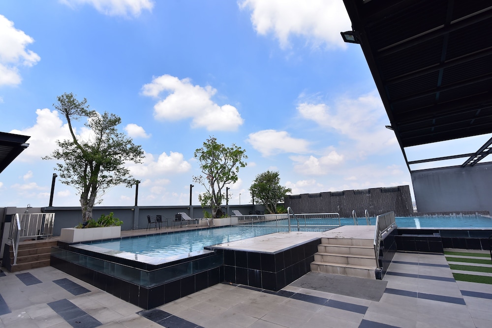 Pm Residence 44/54