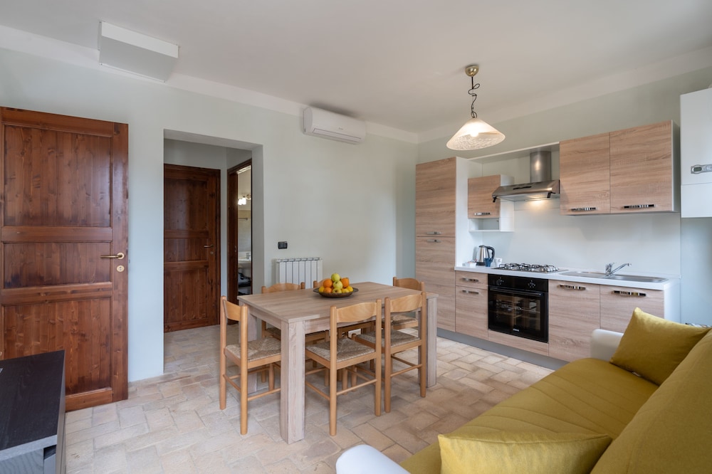 GH Borgo Pulciano 23/50