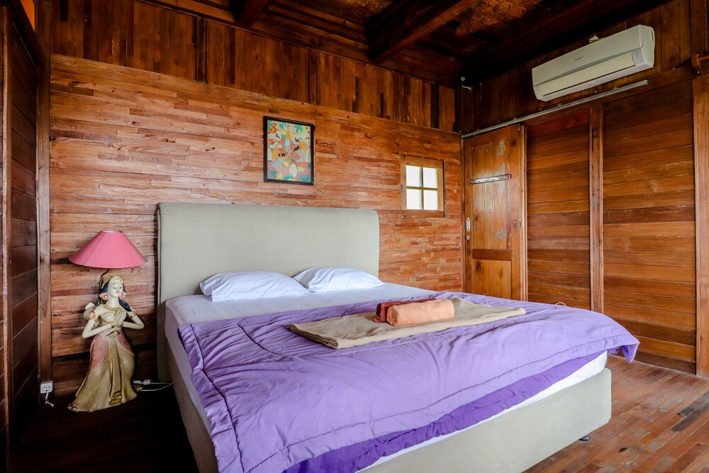 Adinda Beach Hotel and Villa by ZUZU 45/57