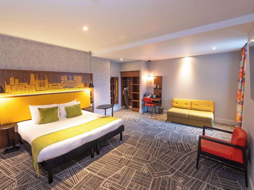 PREMIUM, DOUBLE BED, SOFA