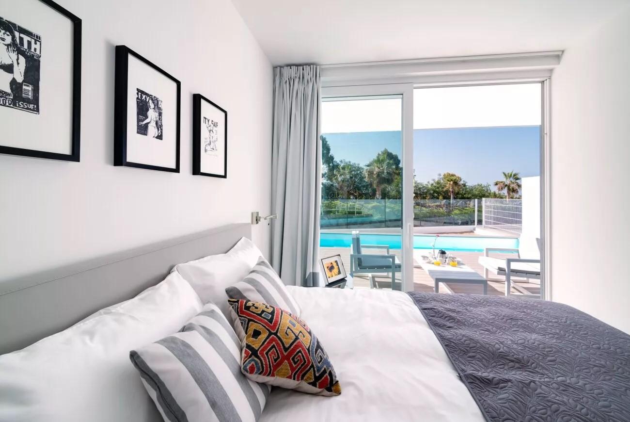 3 Bedrooms, Infinity, River, Suite, 3 King Beds, Sea View, Private Pool