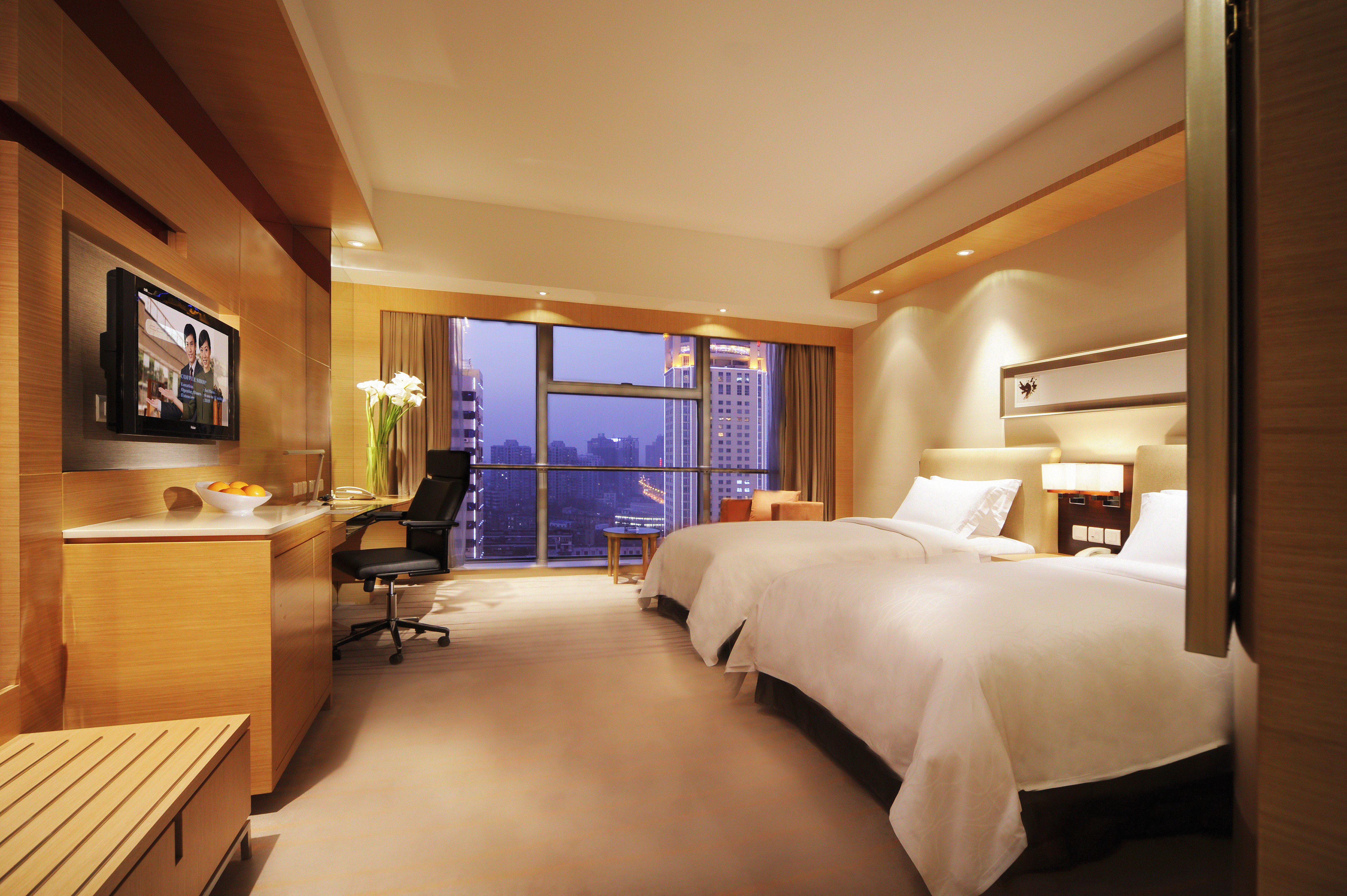 New World Wuhan Hotel 6/70