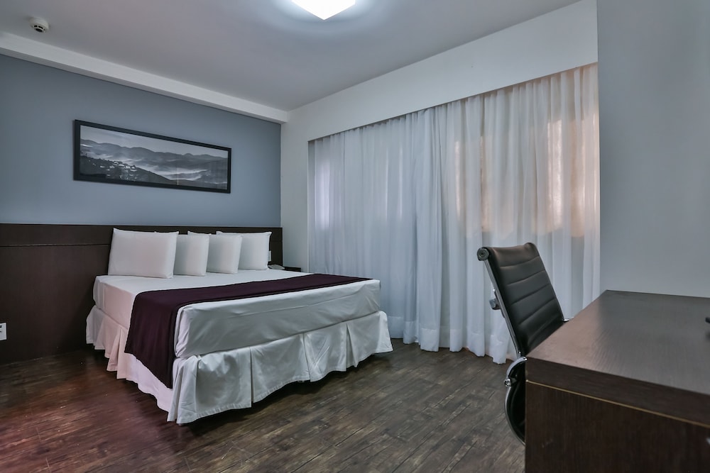 EXECUTIVE, DOUBLE BED