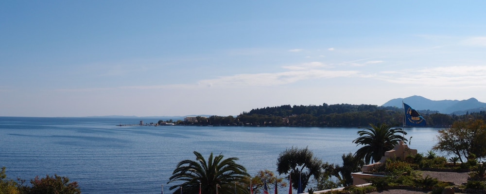 Corfu Palace Hotel 60/66