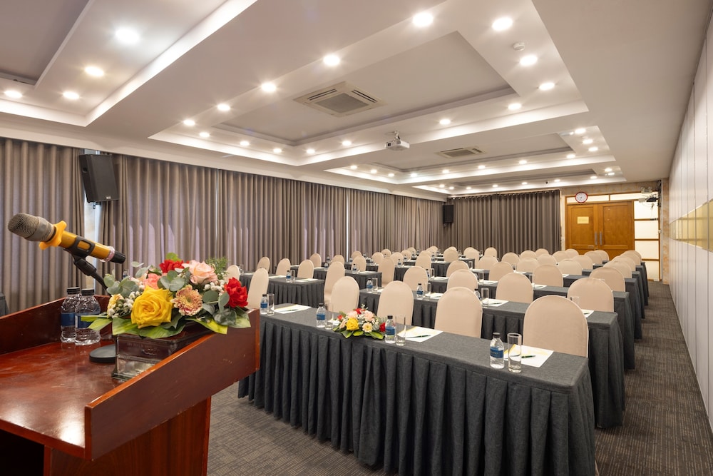 Viet Lotus Saigon Hotel 31/50