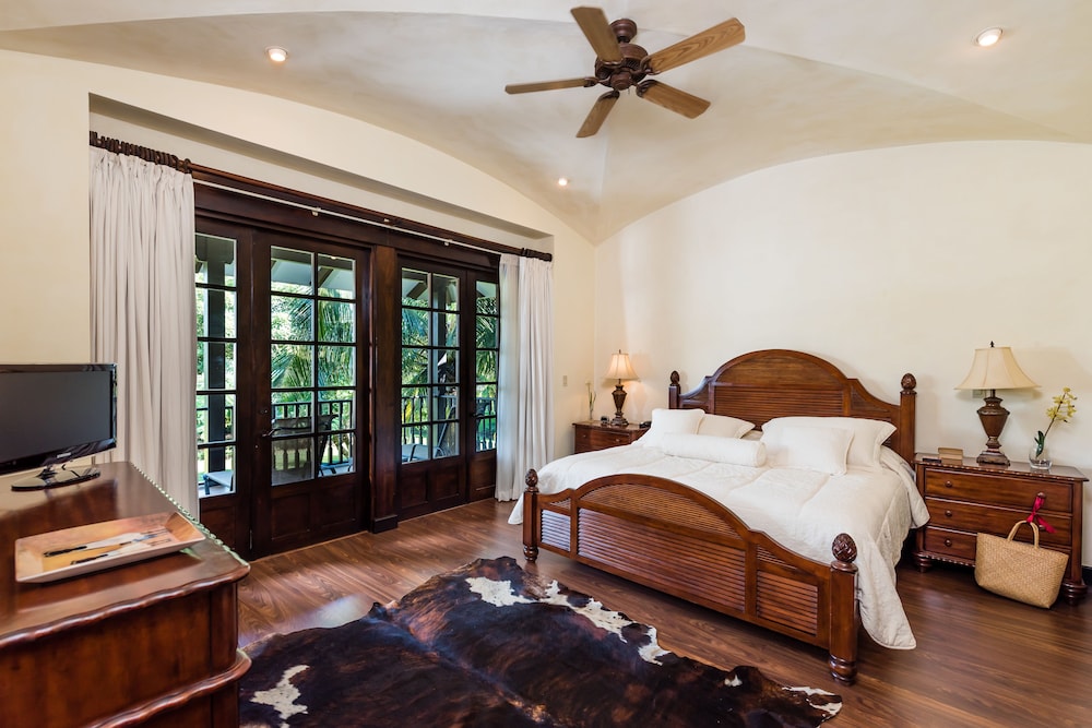 Hacienda Pinilla Vacation Rentals 42/84
