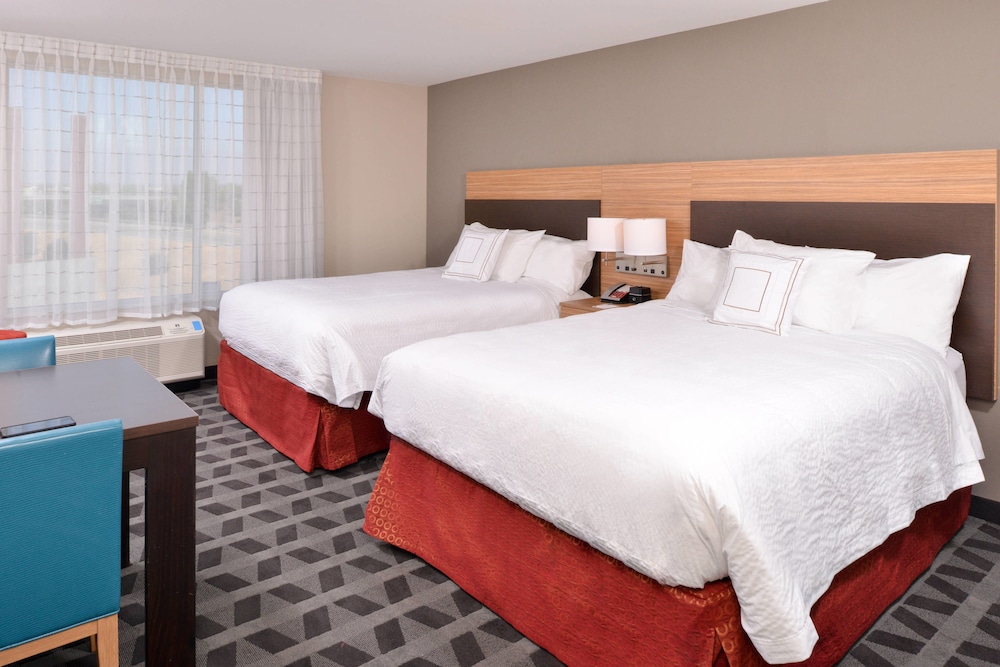 Towneplace Suites By Marriott Ontario Chino Hills 15/45