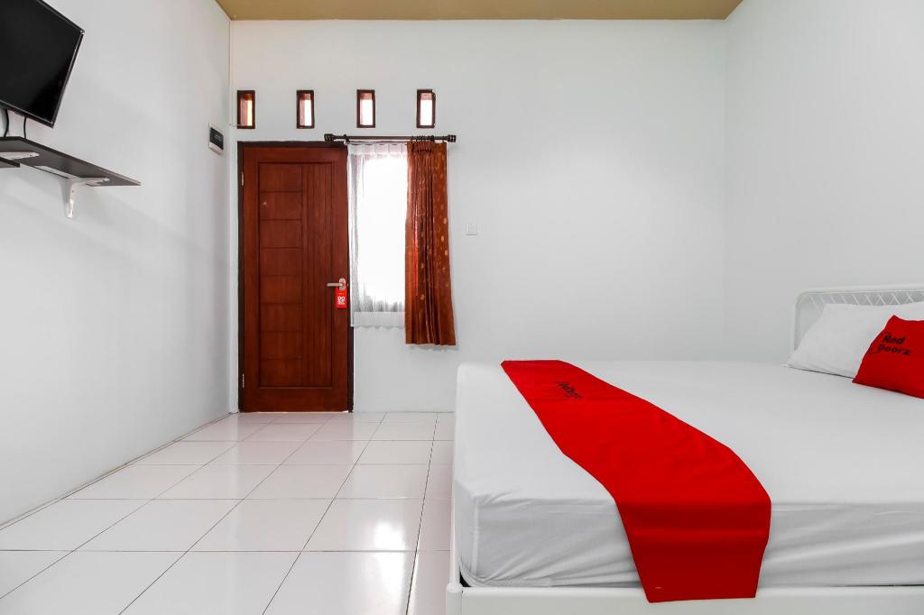 Reddoorz Jagakarsa 2 16/48