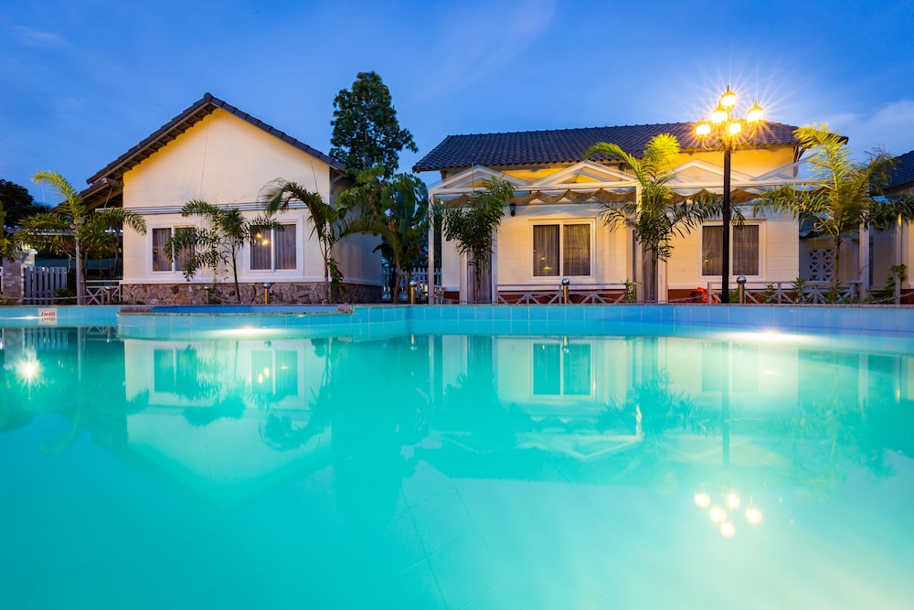 Blue Paradise Resort 7/67
