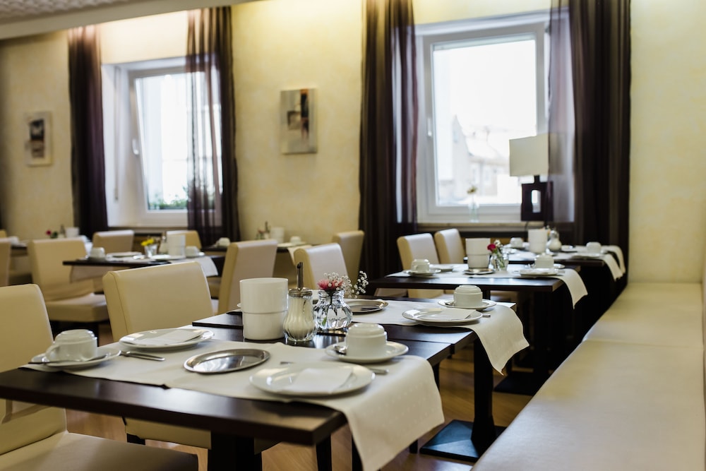 Hotel Weidenhof 26/32