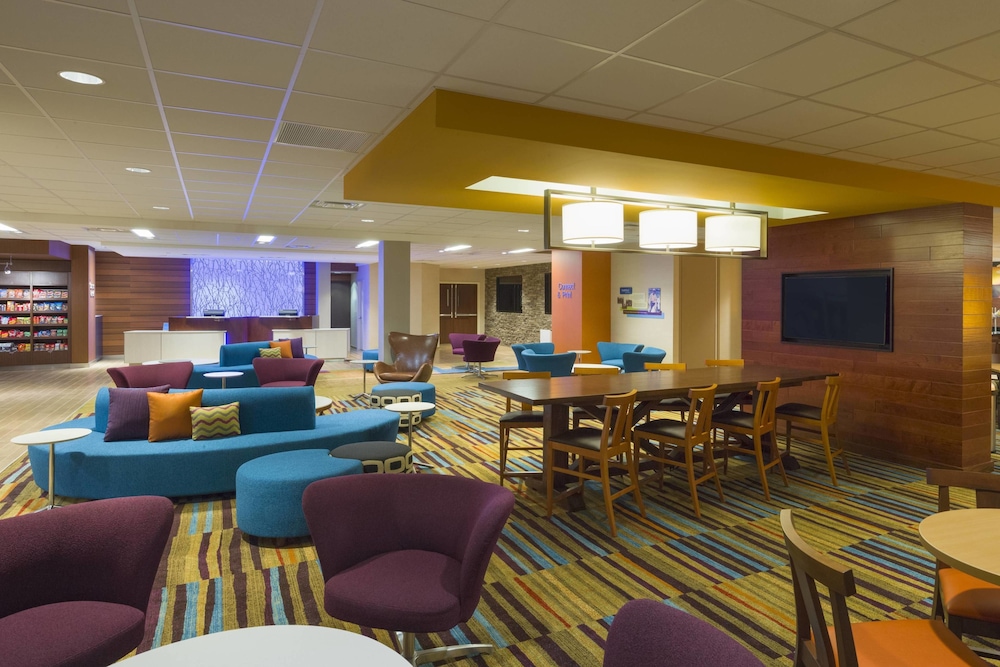 Fairfield Inn Suites By Marriott Paramus 37/47