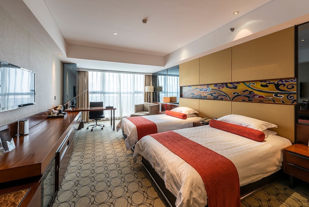 Rsun Hotel 16/50