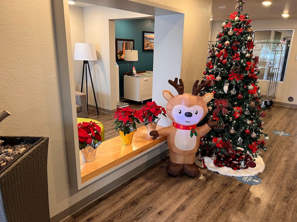 Woodspring Suites Orlando International Drive 41/43