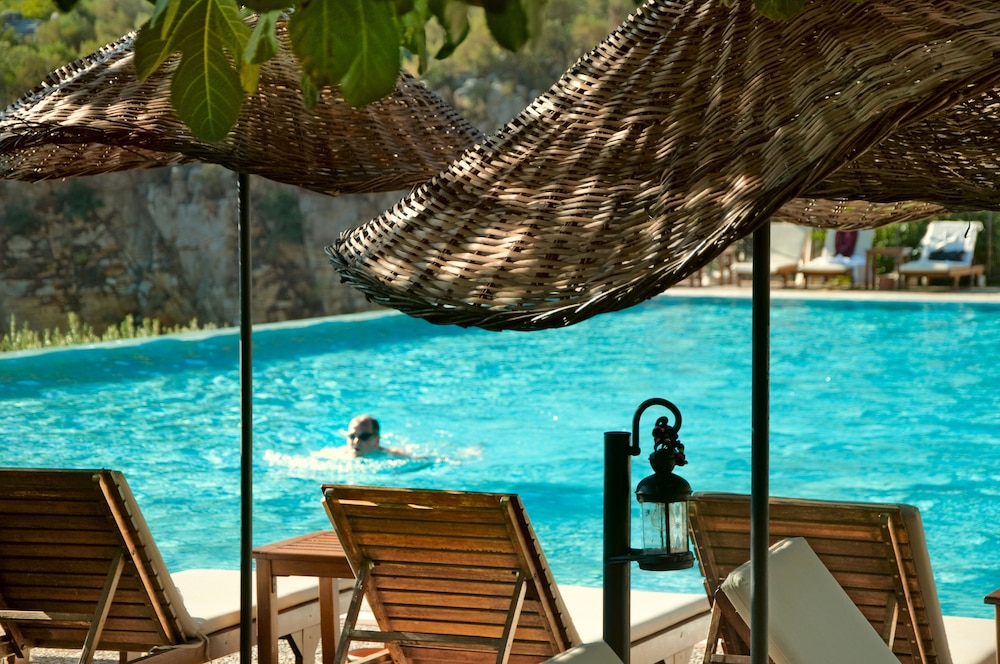 Dionysos Hotel 20/62