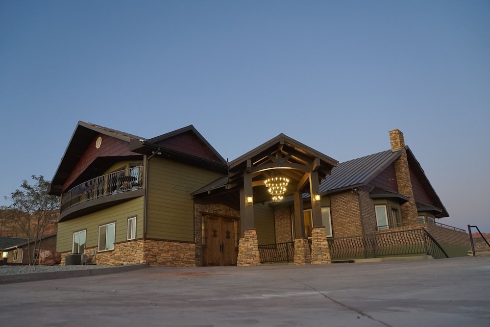 Zion Cliff Lodge 3/50