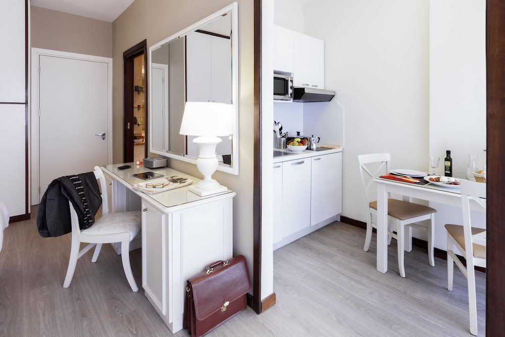 Aparthotel Adagio Rome Vatican 51/79