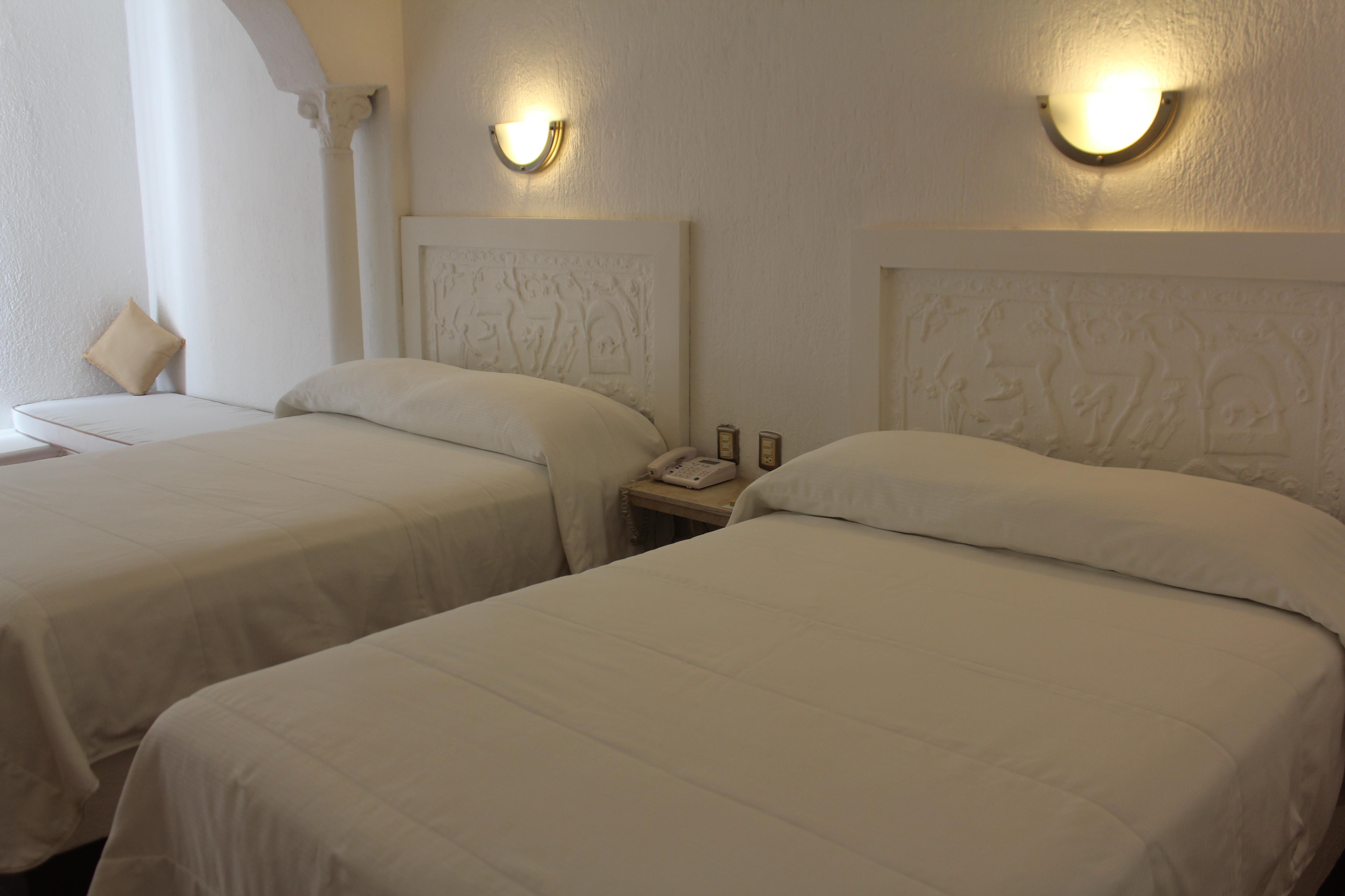 Standard, Double Bed, Garden View