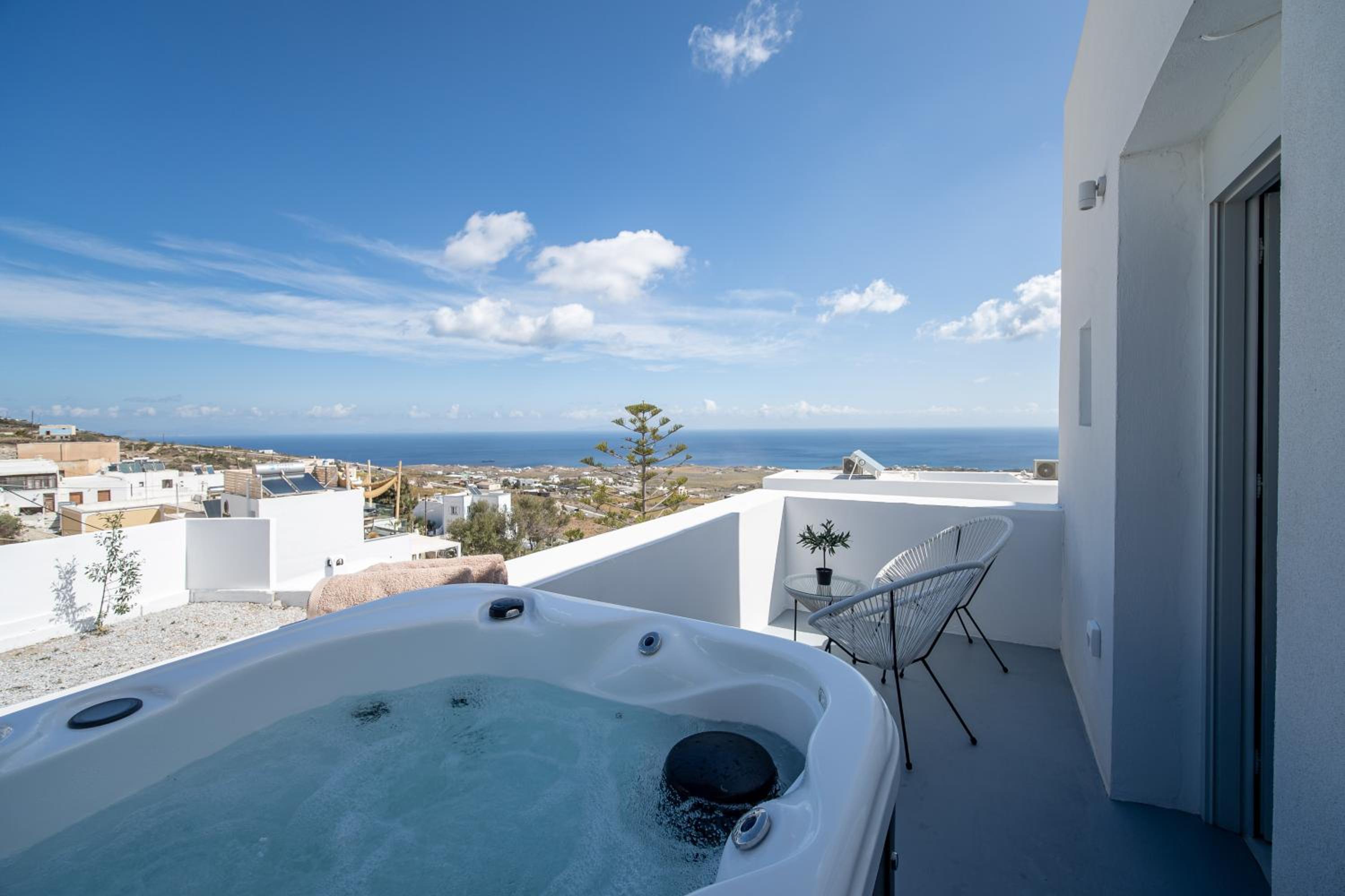 Cycladic Suites & Spa 11/14