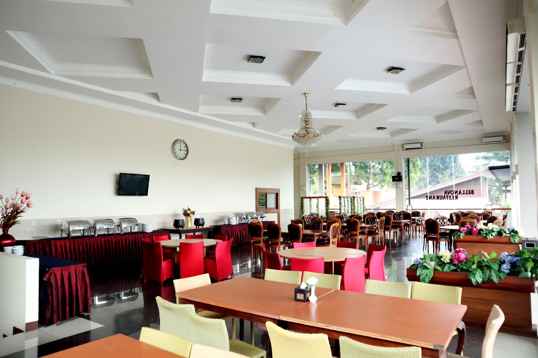 Grand Ussu Hotel And Convention 44/59