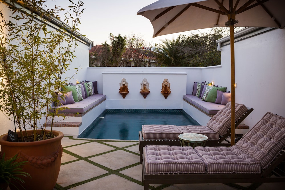 Akademie Street Guesthouses 24/50