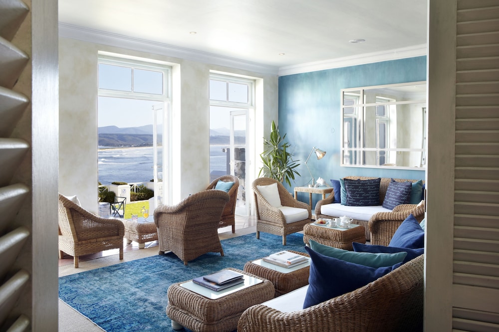 The Plettenberg 45/85