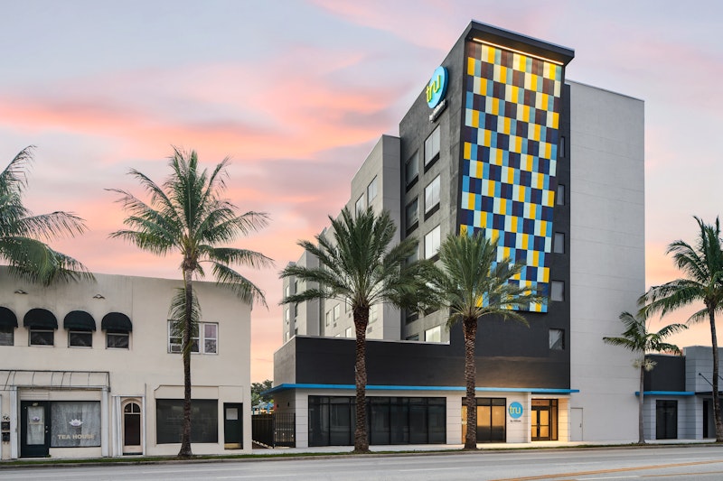 Tru By Hilton Fort Lauderdale Airport 6/38