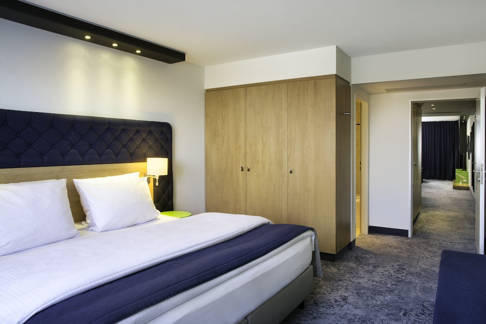 Holiday Inn Stuttgart 18/79