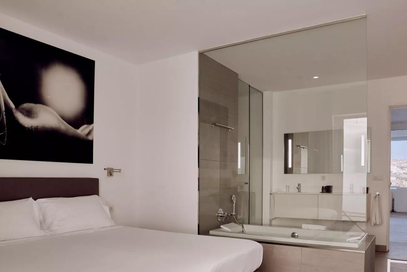 3 Bedrooms, Harmony, Apartment, 3 King Beds, Sea View, Private Pool, Hot Tub