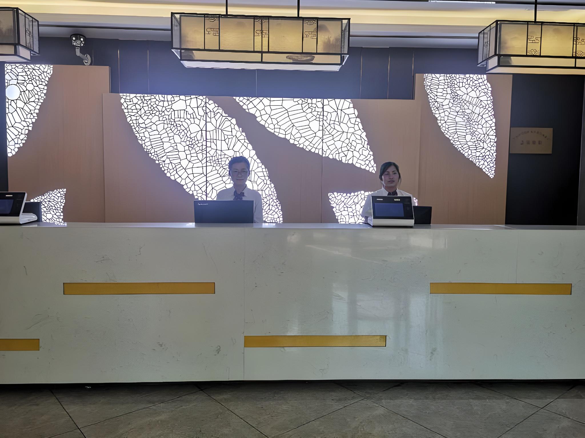 GreenTree Inn Express Shanghai Baoshan District Youyi Road Metro Station 9/46