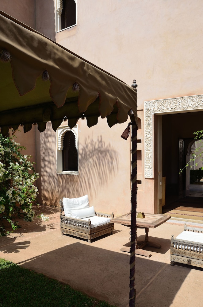 Ksar Char Bagh 5/85