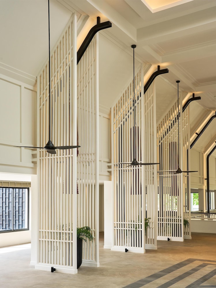Kahavadi Chiang Rai, Curio Collection by Hilton 2/50