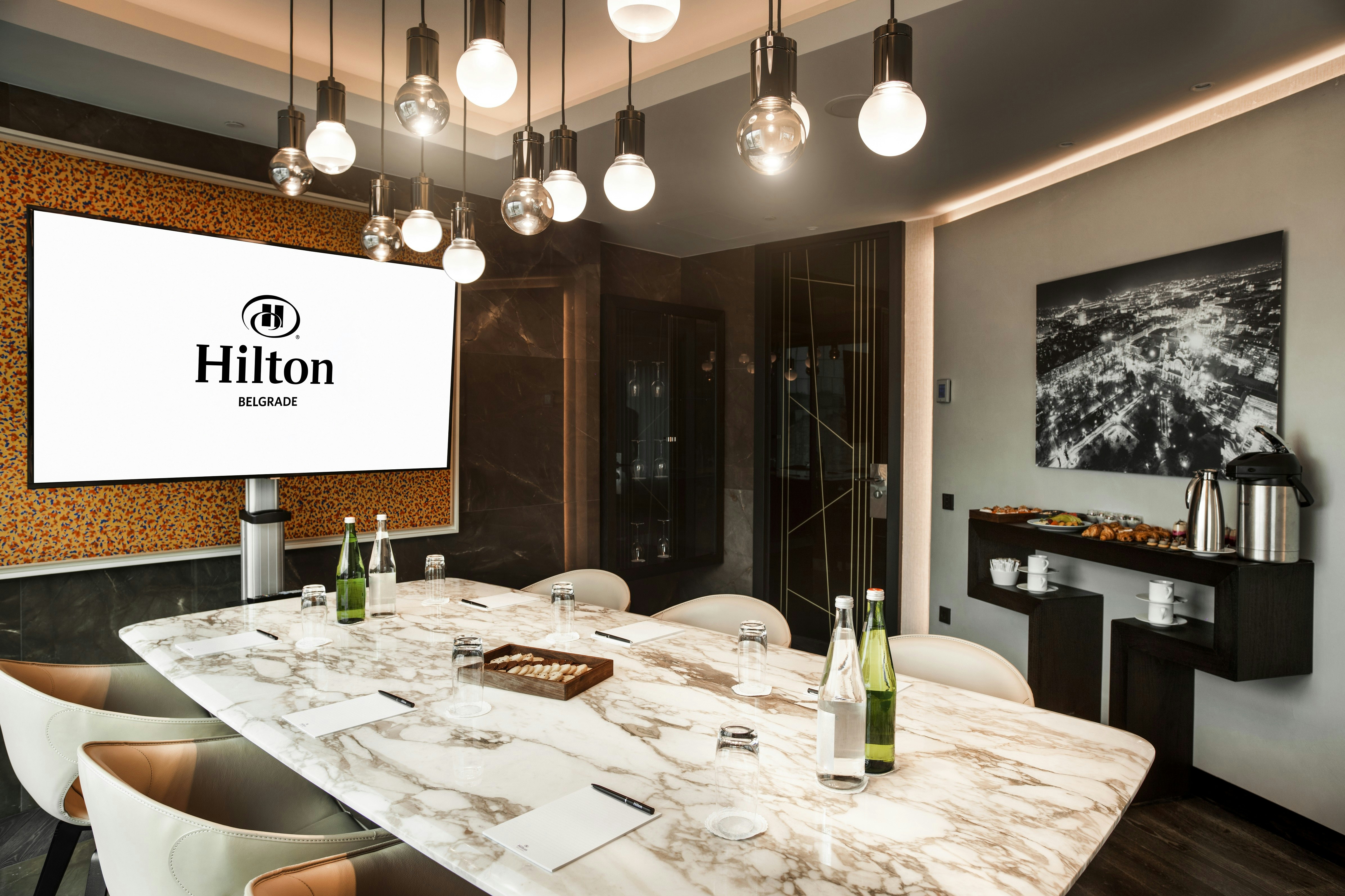 Hilton Belgrade 73/79