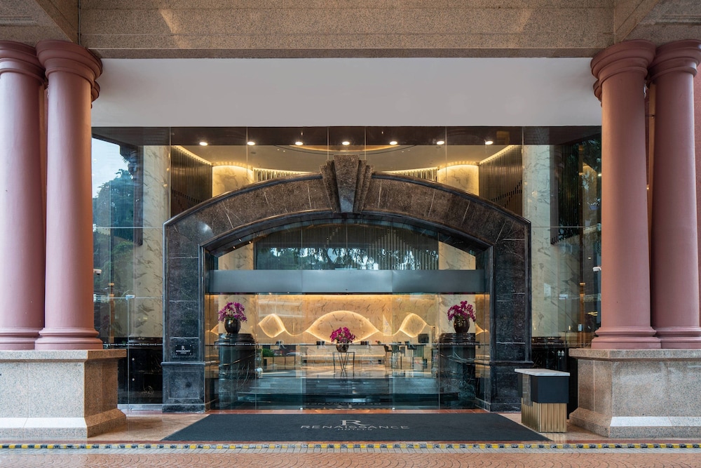 Renaissance Kuala Lumpur Hotel & Convention Centre 24/35