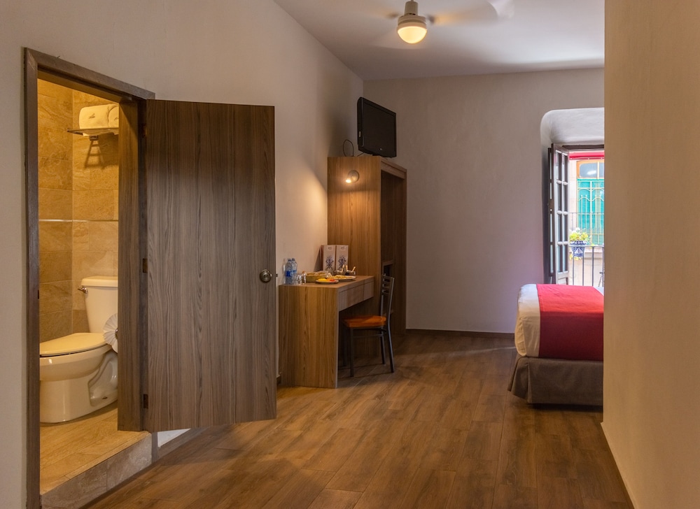 Hotel Hidalgo 20/48