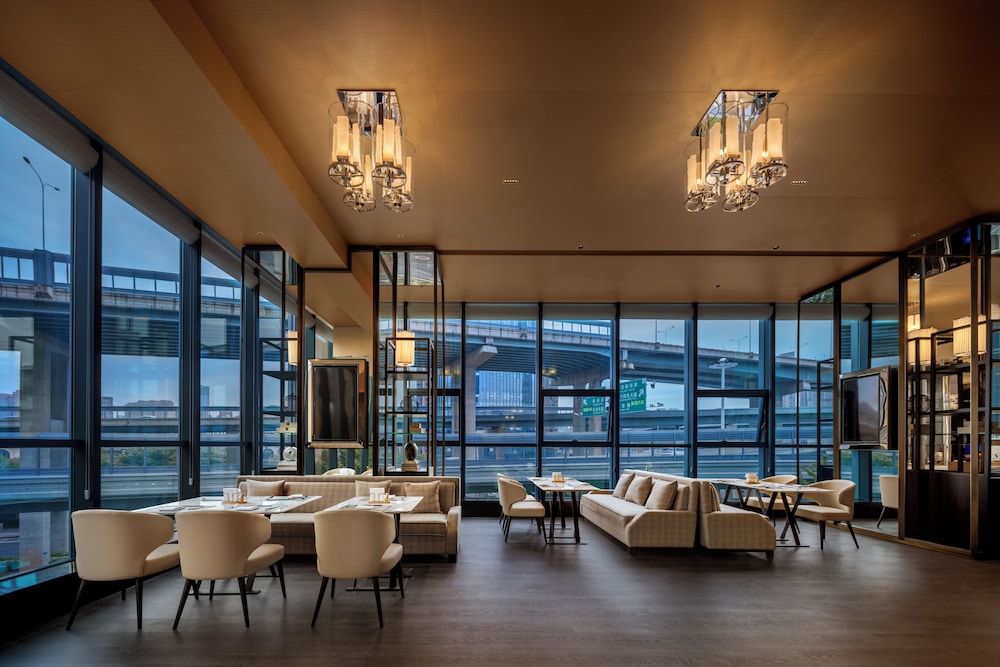 Howard Johnson by Wyndham Wenting Hotel Changsha 34/49