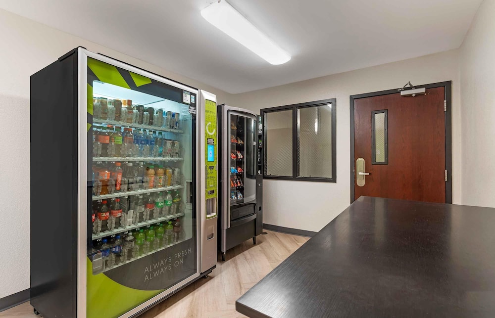 Extended Stay America - Tampa - Airport - Spruce Street 12/54