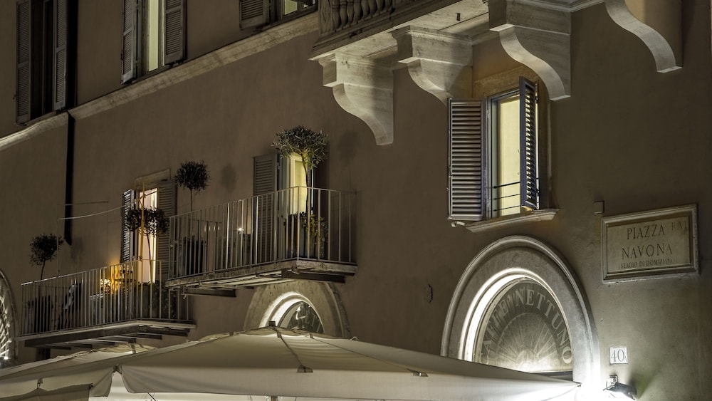 Palazzo De Cupis 17/54