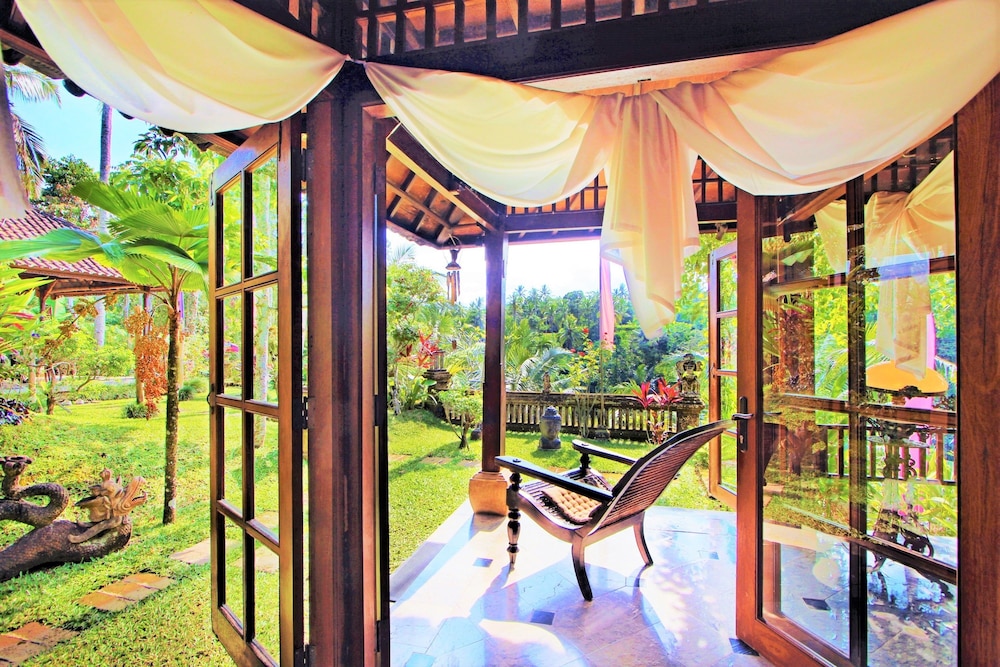 The Mahogany Villa 22/50